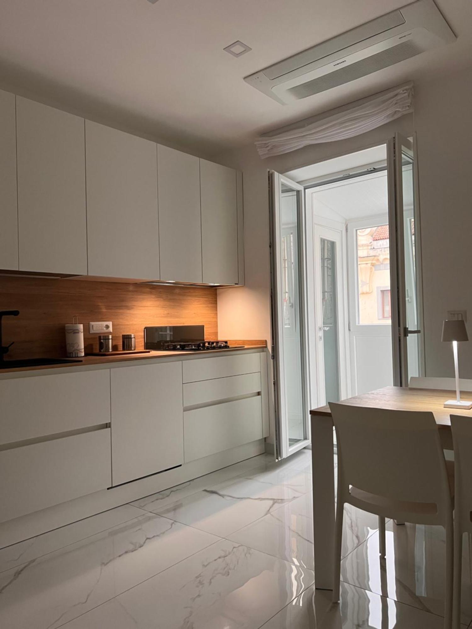 Appartamento Duel Smart Toledo Napoli